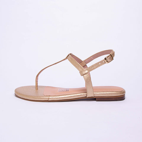 Sale Sandalias Oro Tres Puntadas